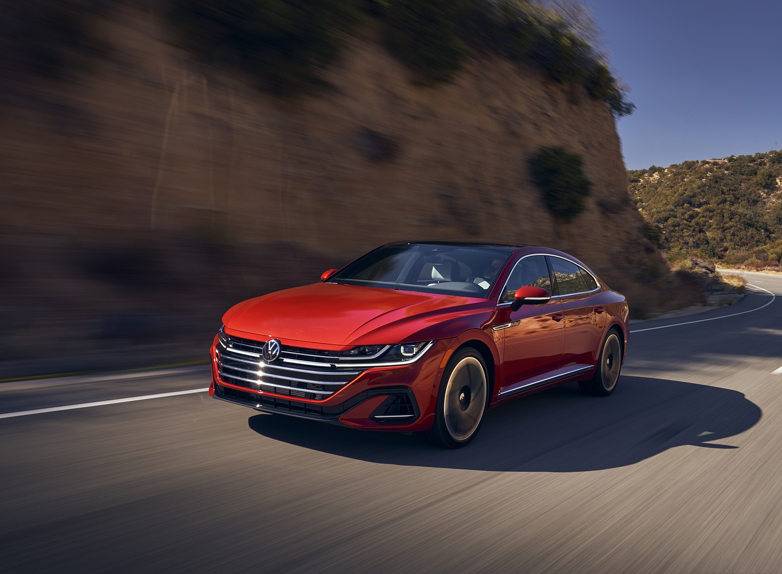 2021 Volkswagen Arteon (US-Spec) Front Three-Quarter Wallpapers (1). Download Wallpaper
