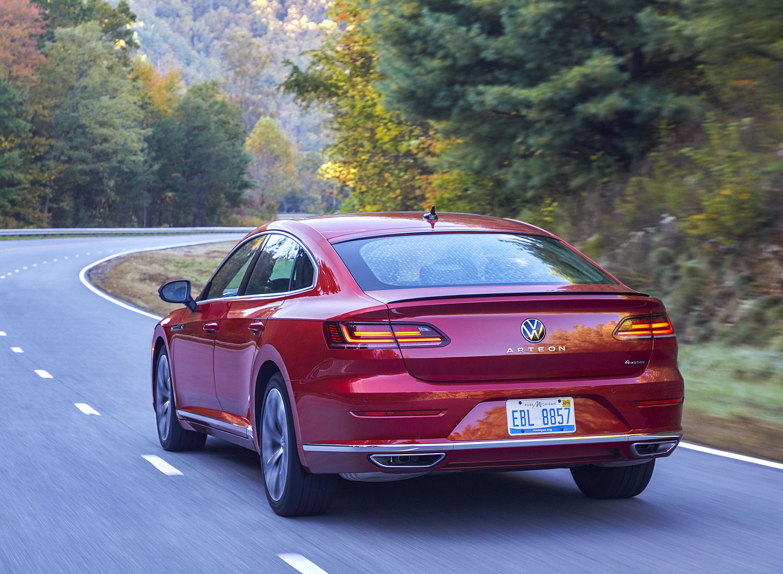 2021 Volkswagen Arteon (US-Spec) Rear Three-Quarter Wallpapers #44 of 58