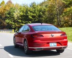 2021 Volkswagen Arteon (US-Spec) Rear Three-Quarter Wallpapers 150x120 (40)