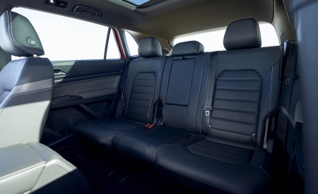 2021 Volkswagen Atlas Cross Sport Interior Rear Seats Wallpapers 450x275 (33)