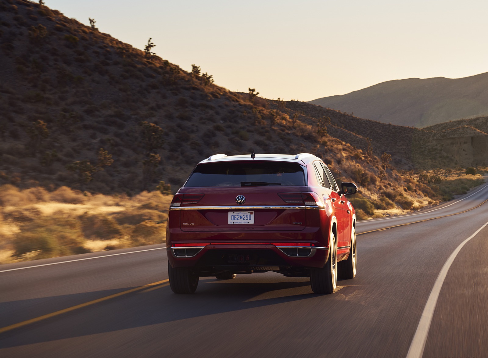 2021 Volkswagen Atlas Cross Sport Rear Wallpapers (6)