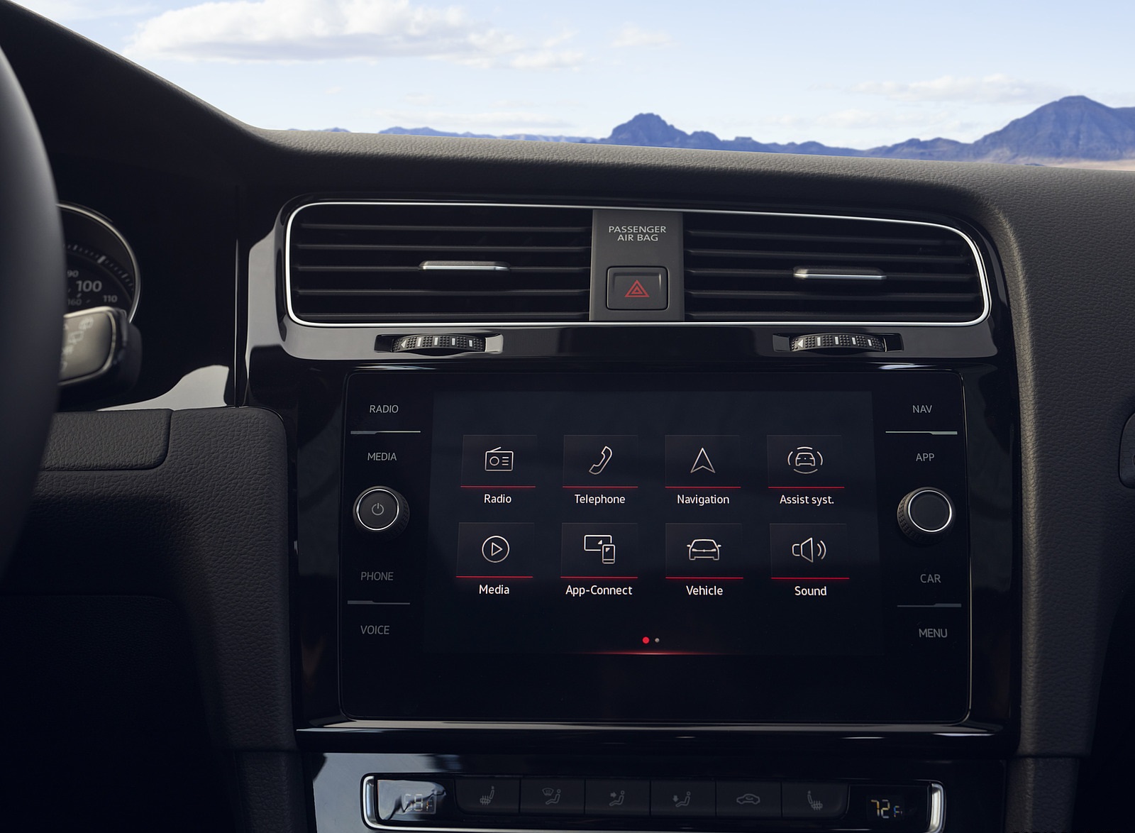 2021 Volkswagen Golf GTI (US-Spec) Central Console Wallpapers #24 of 34