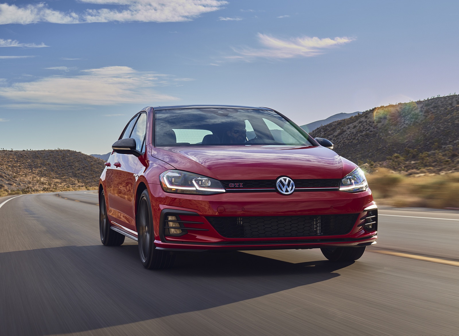 2021 Volkswagen Golf GTI (US-Spec) Front Wallpapers (1)