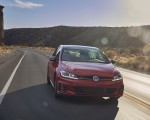 2021 Volkswagen Golf GTI (US-Spec) Front Wallpapers 150x120 (3)