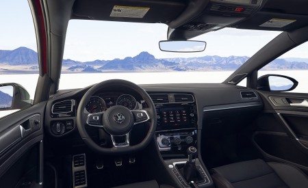 2021 Volkswagen Golf GTI (US-Spec) Interior Wallpapers 450x275 (26)