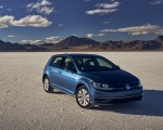 2021 Volkswagen Golf (US-Spec) Front Three-Quarter Wallpapers 150x120