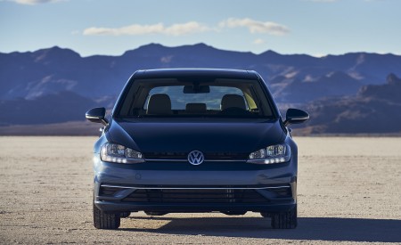 2021 Volkswagen Golf (US-Spec) Front Wallpapers 450x275 (9)