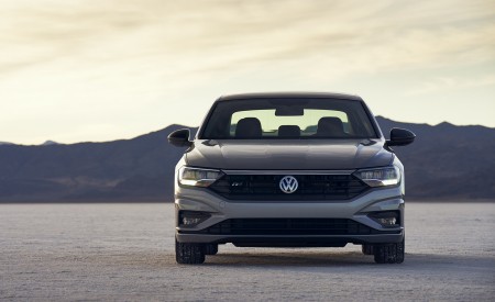 2021 Volkswagen Jetta (US-Spec) Front Wallpapers 450x275 (10)