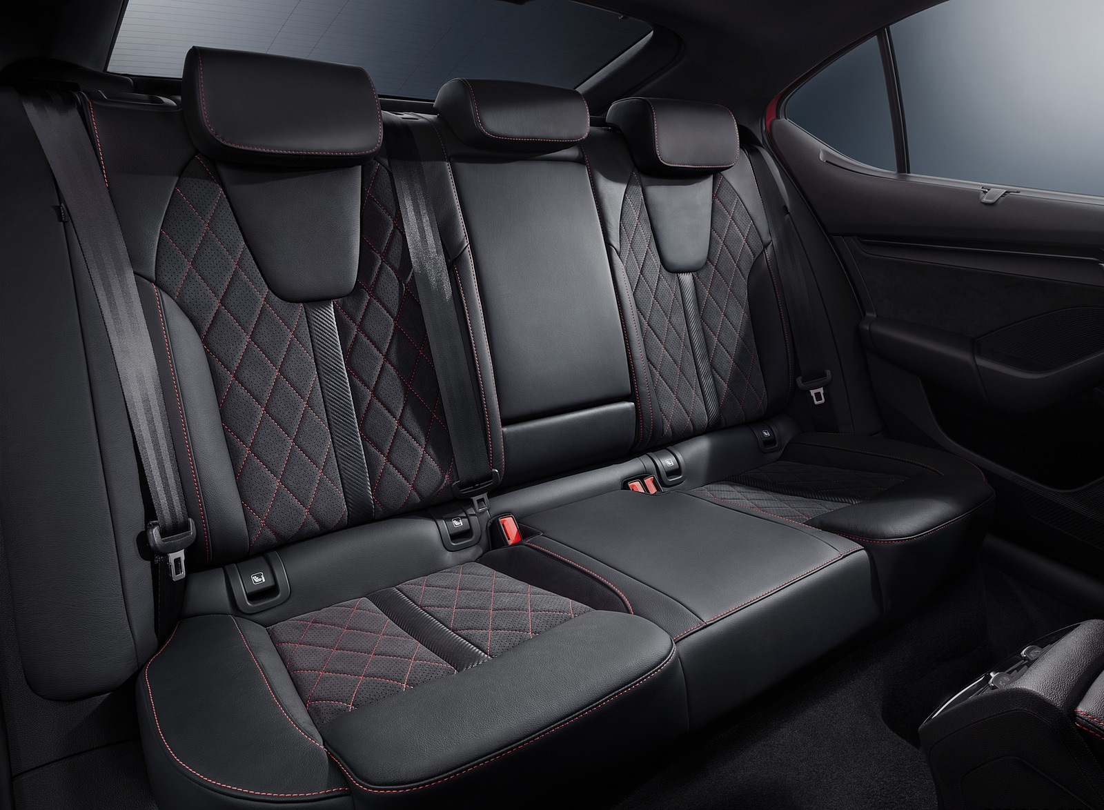 2021 Škoda Octavia RS Interior Rear Seats Wallpapers #49 of 50