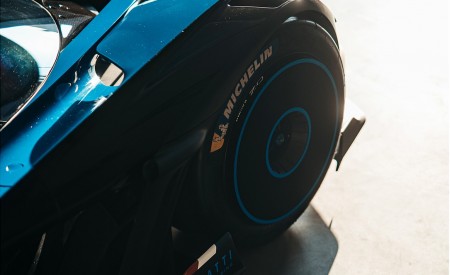 2020 Bugatti Bolide Concept Detail Wallpapers 450x275 (20)