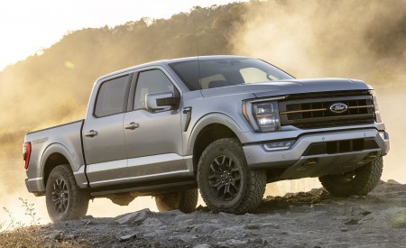 2021 Ford F-150 Tremor Front Three-Quarter Wallpapers 450x275 (2)