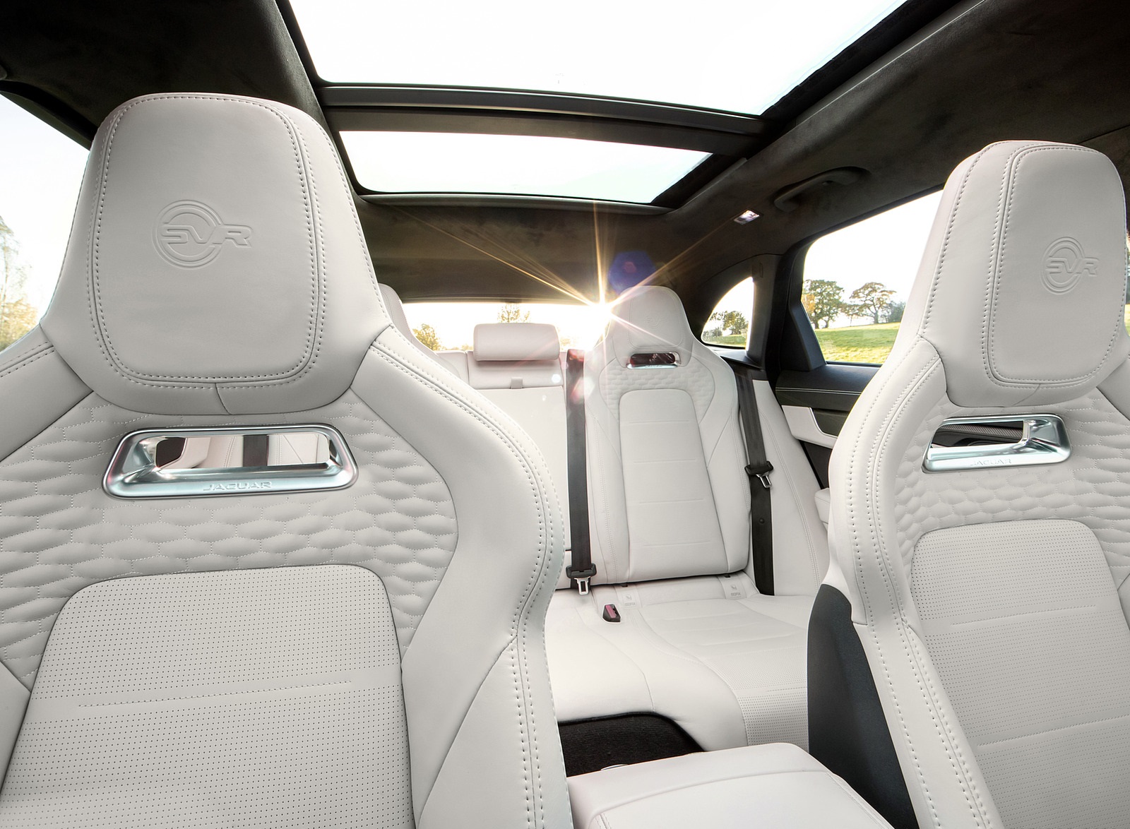 2021 Jaguar F-PACE SVR Interior Seats Wallpapers #86 of 125