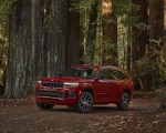 2021 Jeep Grand Cherokee L Overland Front Three-Quarter Wallpapers 150x120 (10)