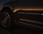 2021 Jeep Grand Cherokee L Summit Reserve Badge Wallpapers  150x120