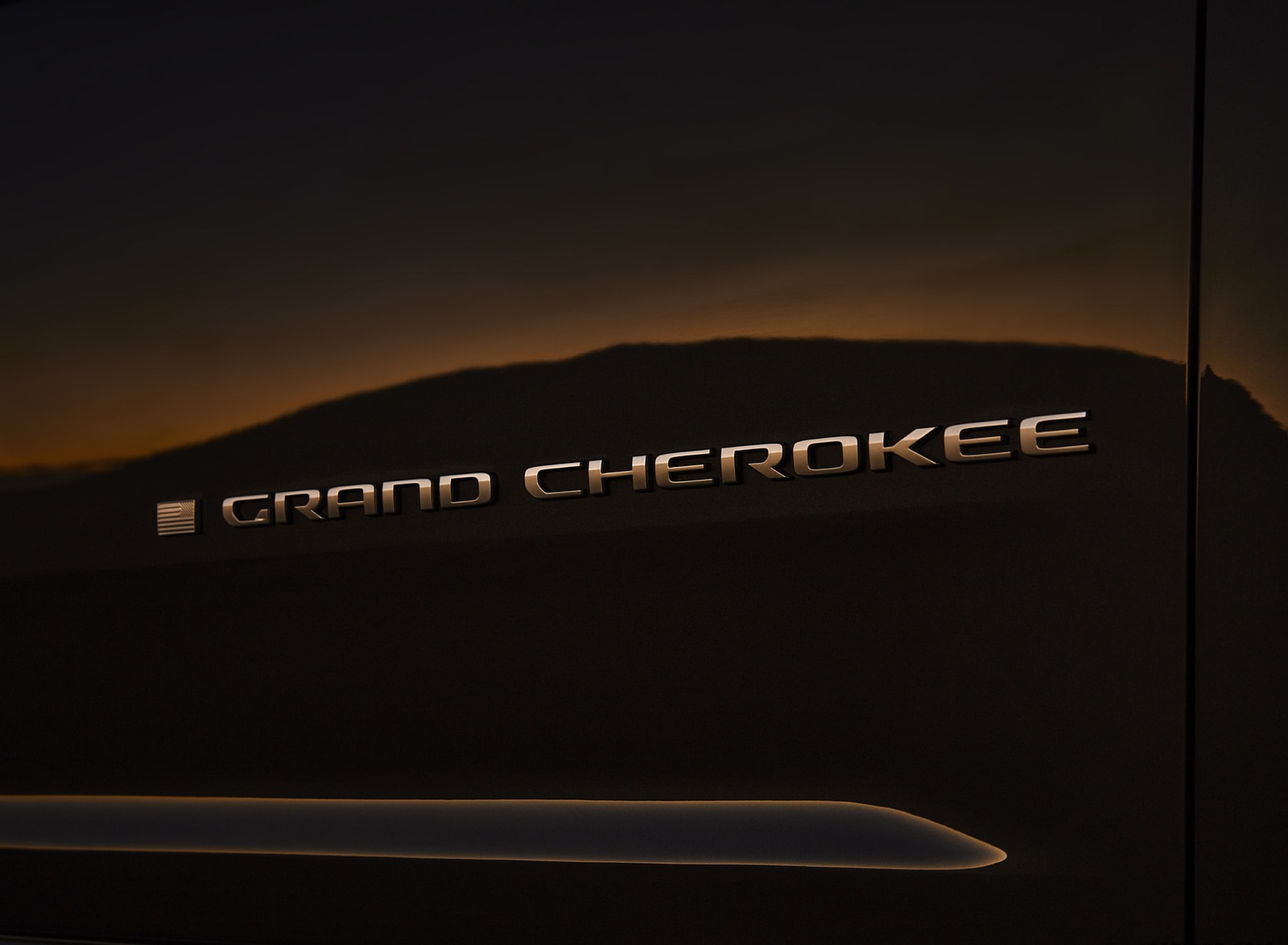 2021 Jeep Grand Cherokee L Summit Reserve Badge Wallpapers #58 of 100
