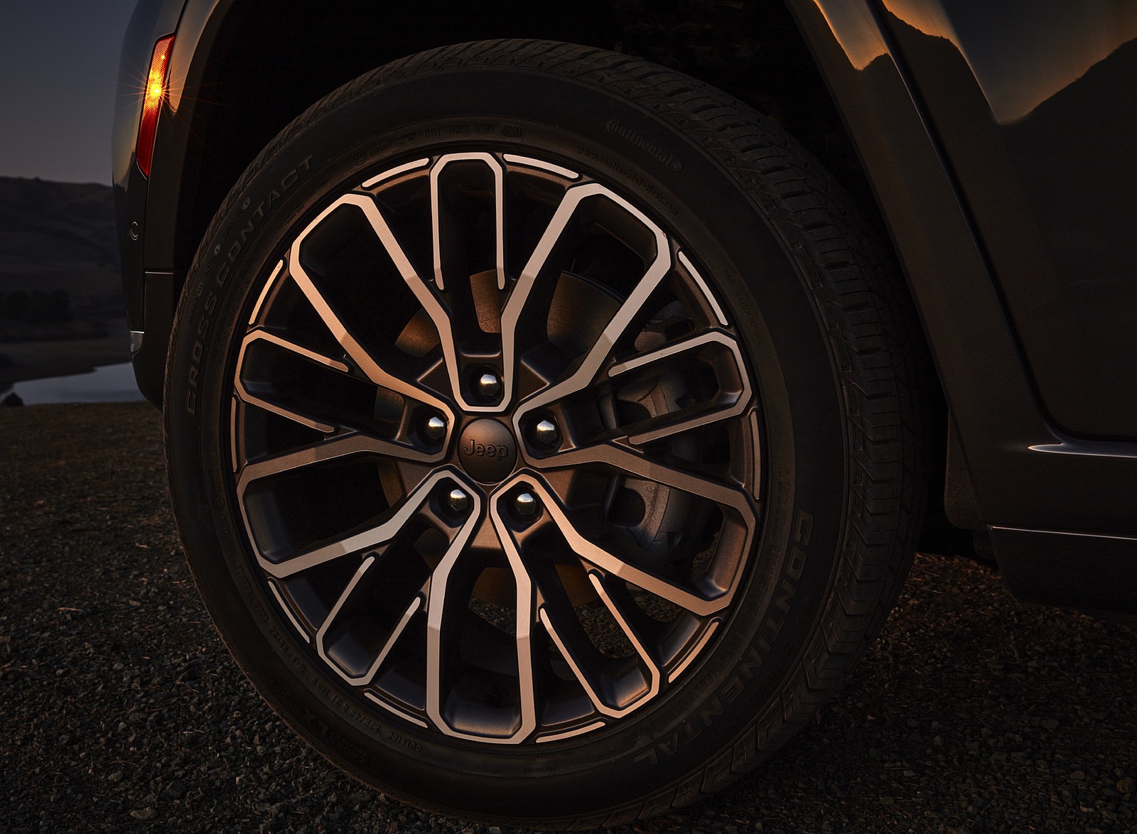 2021 Jeep Grand Cherokee L Summit Reserve Wheel Wallpapers #67 of 100