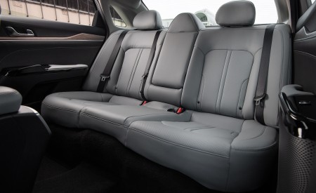 2021 Kia K5 EX 1.6T FWD Interior Rear Seats Wallpapers 450x275 (25)