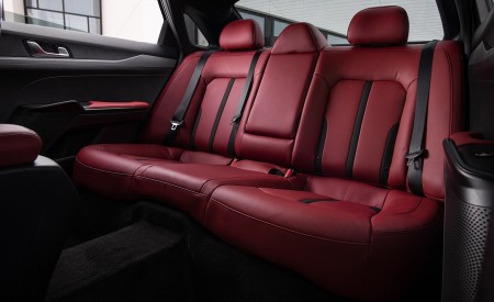2021 Kia K5 GT-Line AWD Interior Rear Seats Wallpapers 450x275 (26)