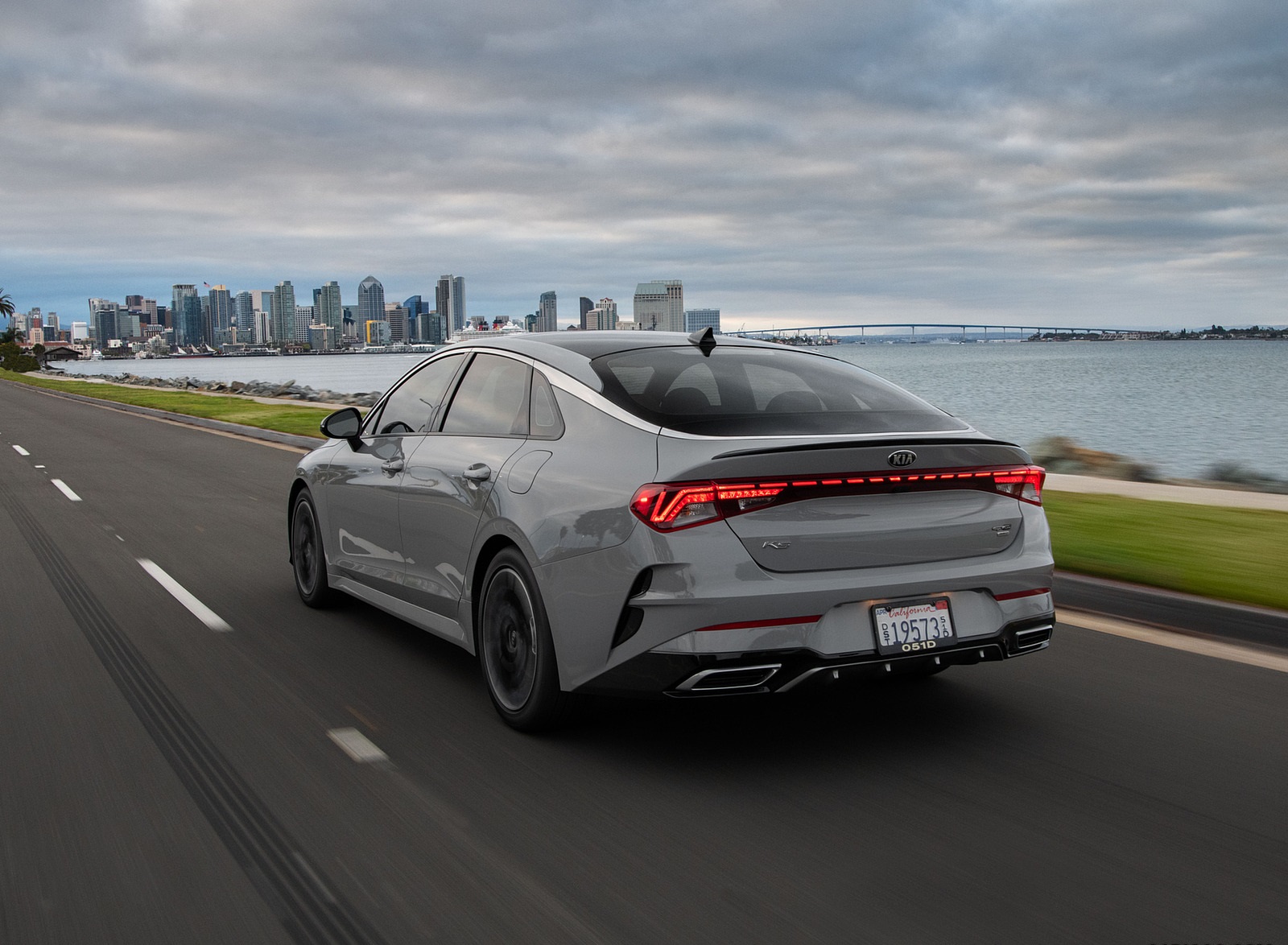 2021 Kia K5 GT-Line AWD Rear Three-Quarter Wallpapers (6)