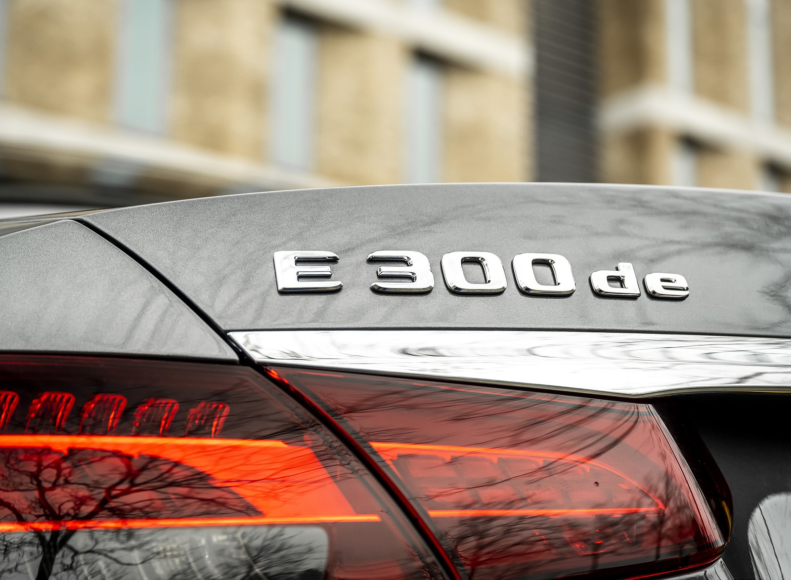 2021 Mercedes-Benz E 300 de Diesel Plug-In Hybrid (UK-Spec) Badge Wallpapers  #137 of 167