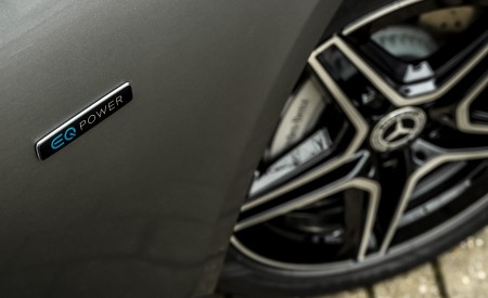 2021 Mercedes-Benz E 300 de Diesel Plug-In Hybrid (UK-Spec) Detail Wallpapers  450x275 (136)