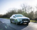 2021 Mercedes-Benz E 300 de Diesel Plug-In Hybrid (UK-Spec) Front Three-Quarter Wallpapers 150x120