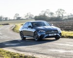 2021 Mercedes-Benz E 300 de Diesel Plug-In Hybrid (UK-Spec) Front Three-Quarter Wallpapers 150x120