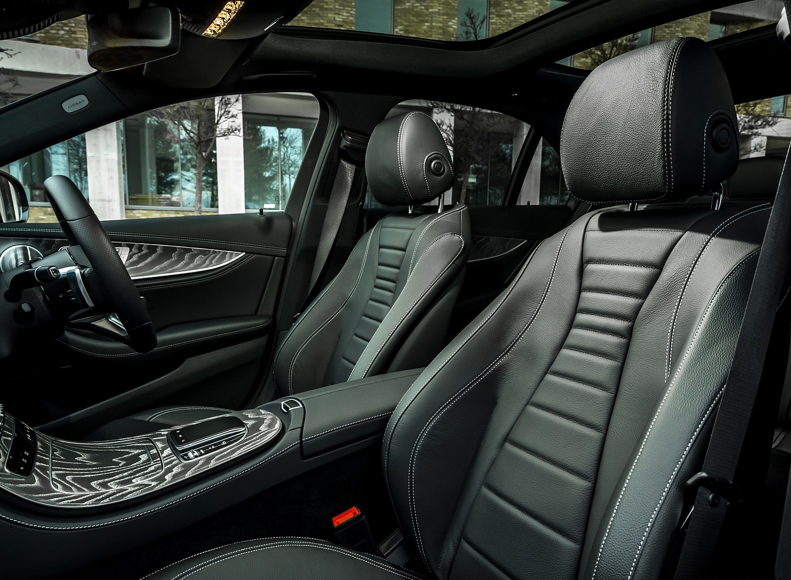 2021 Mercedes-Benz E 300 de Diesel Plug-In Hybrid (UK-Spec) Interior Front Seats Wallpapers  #161 of 167