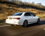 2021 Mercedes-Benz E 300 e Plug-In Hybrid (UK-Spec) Rear Three-Quarter Wallpapers 150x120 (29)