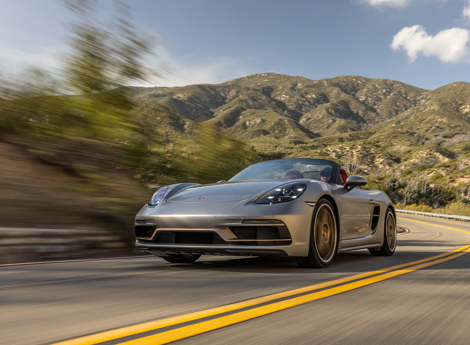 2021 Porsche 718 Boxster GTS 4.0 25 Years (Color: GT Silver) Front Three-Quarter Wallpapers (5)