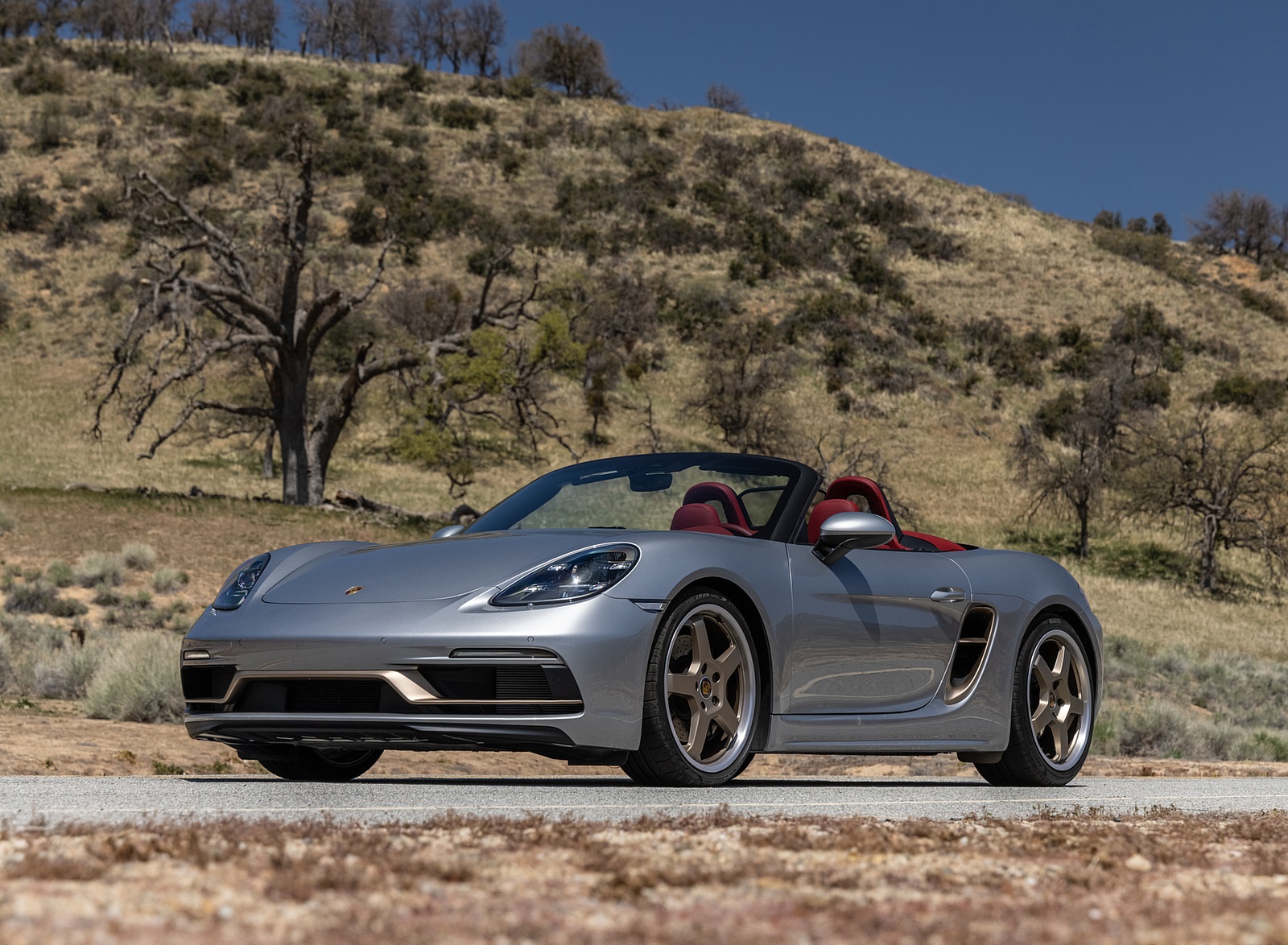 2021 Porsche 718 Boxster GTS 4.0 25 Years (Color: GT Silver) Front Three-Quarter Wallpapers #51 of 185