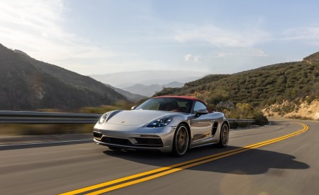 2021 Porsche 718 Boxster GTS 4.0 25 Years (Color: GT Silver) Front Three-Quarter Wallpapers 450x275 (16)