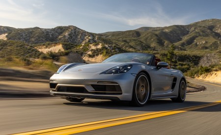 2021 Porsche 718 Boxster GTS 4.0 25 Years (Color: GT Silver) Front Three-Quarter Wallpapers 450x275 (17)