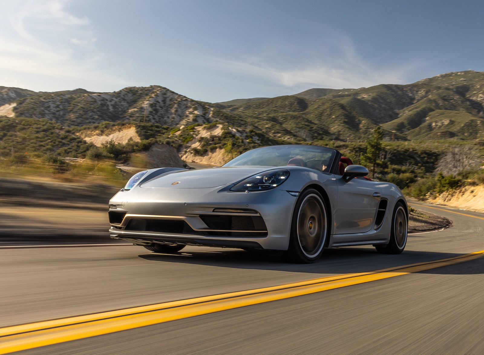 2021 Porsche 718 Boxster GTS 4.0 25 Years (Color: GT Silver) Front Three-Quarter Wallpapers #17 of 185