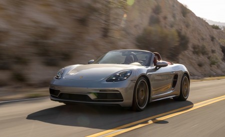 2021 Porsche 718 Boxster GTS 4.0 25 Years (Color: GT Silver) Front Wallpapers 450x275 (18)