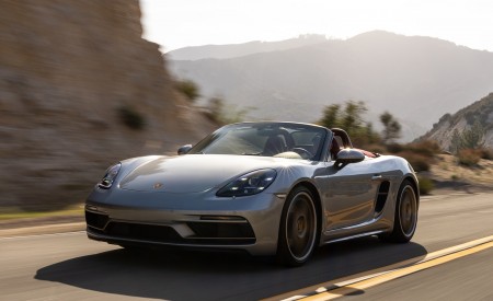 2021 Porsche 718 Boxster GTS 4.0 25 Years (Color: GT Silver) Front Wallpapers  450x275 (21)