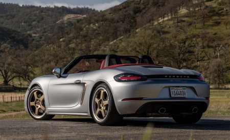 2021 Porsche 718 Boxster GTS 4.0 25 Years (Color: GT Silver) Rear Three-Quarter Wallpapers 450x275 (53)