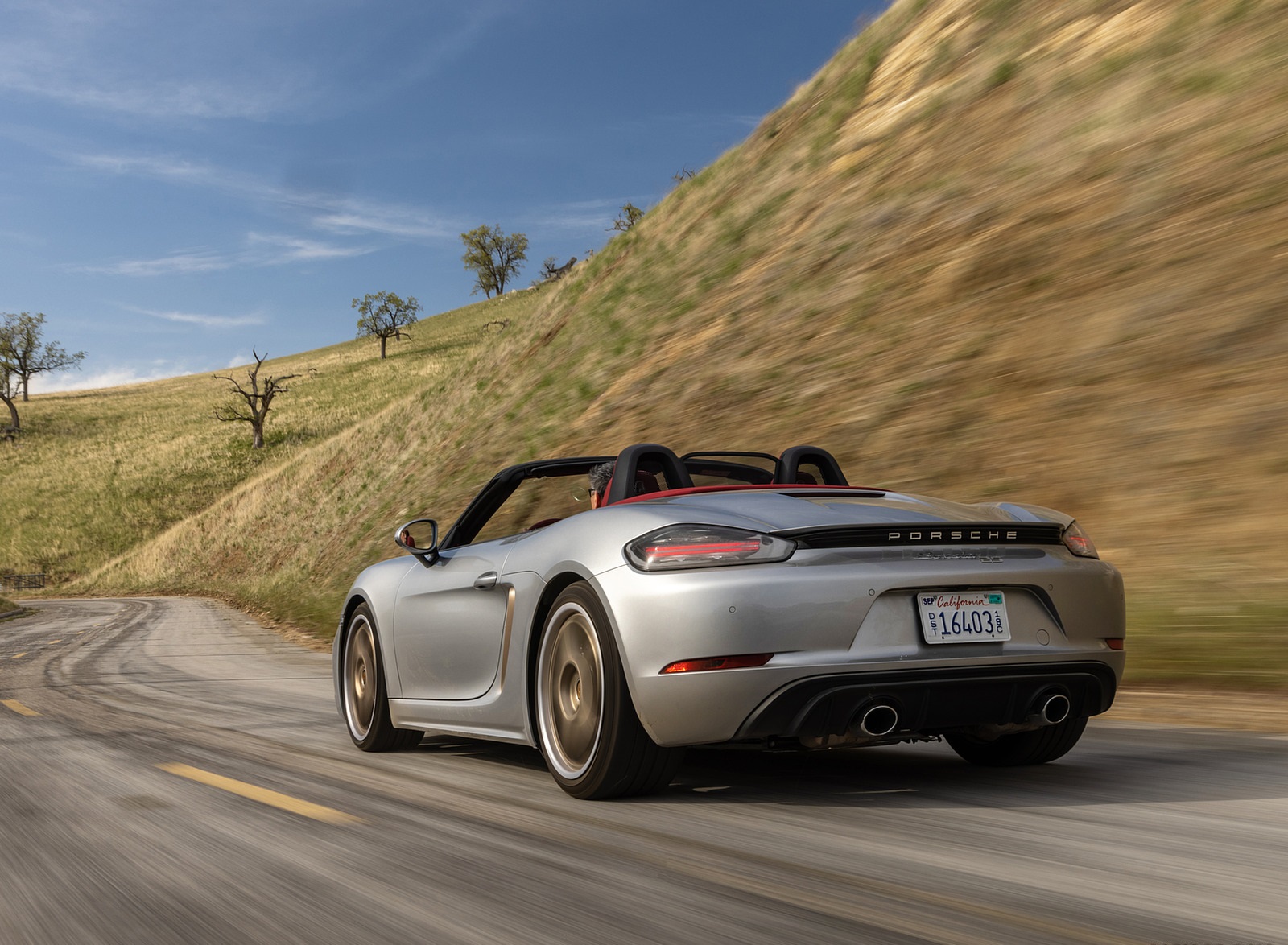 2021 Porsche 718 Boxster GTS 4.0 25 Years (Color: GT Silver) Rear Three-Quarter Wallpapers #24 of 185