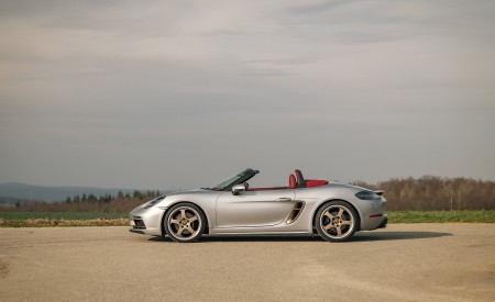 2021 Porsche 718 Boxster GTS 4.0 25 Years Side Wallpapers 450x275 (105)