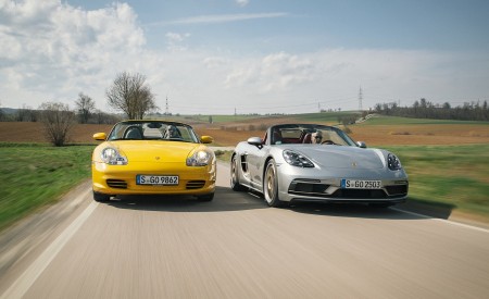 2021 Porsche 718 Boxster GTS 4.0 25 Years and 1996 Boxster Front Wallpapers 450x275 (145)