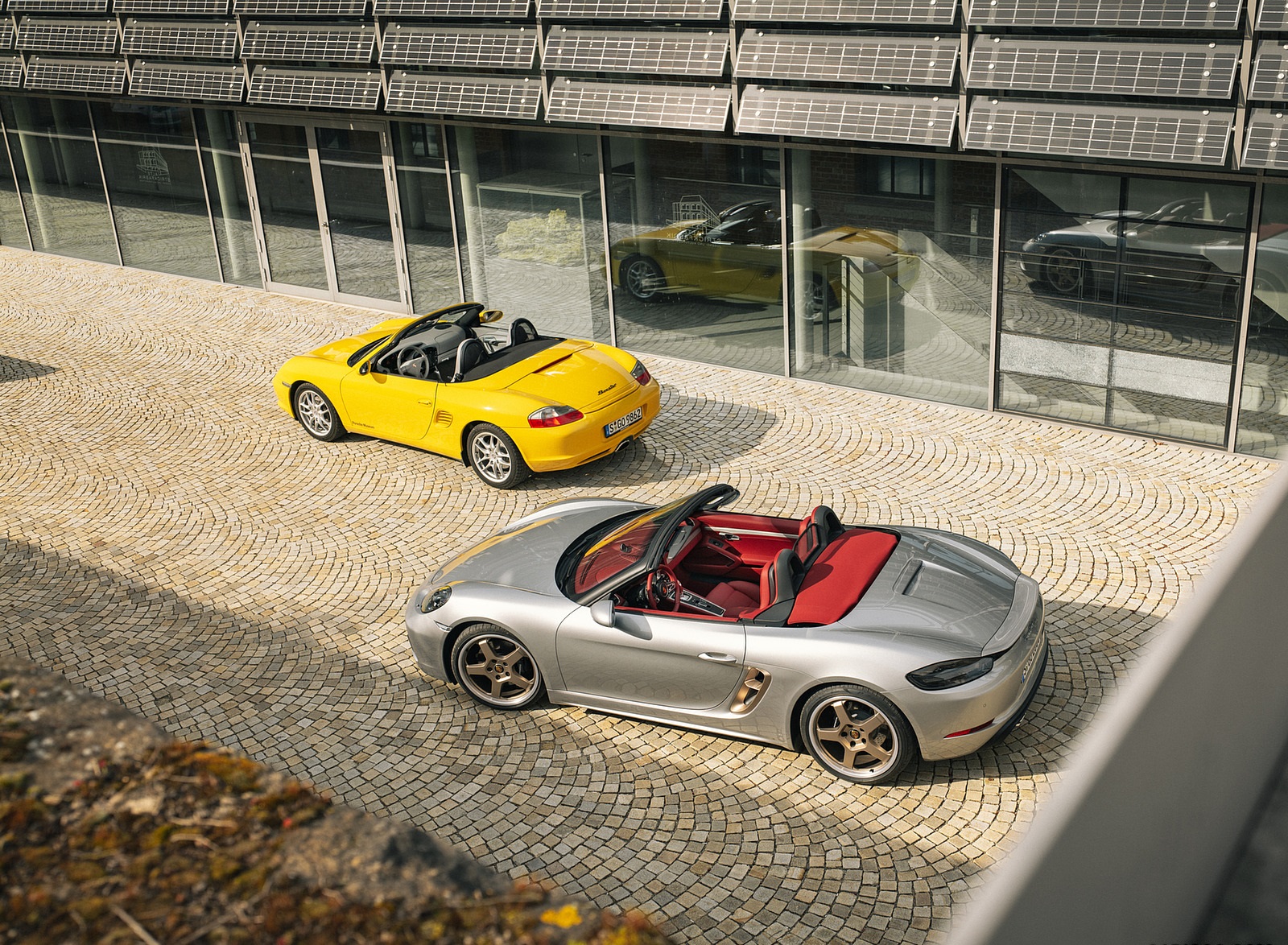 2021 Porsche 718 Boxster GTS 4.0 25 Years and 1996 Boxster Rear Three-Quarter Wallpapers #170 of 185