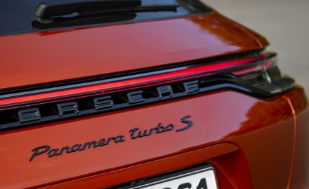 2021 Porsche Panamera Turbo S Sport Turismo (Color: Papaya Metallic) Badge Wallpapers 450x275 (58)