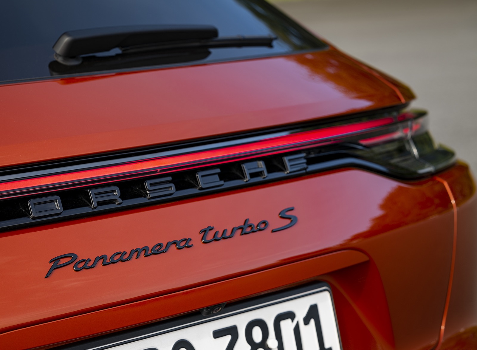 2021 Porsche Panamera Turbo S Sport Turismo (Color: Papaya Metallic) Badge Wallpapers #58 of 114
