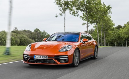 2021 Porsche Panamera Turbo S Sport Turismo (Color: Papaya Metallic) Front Wallpapers 450x275 (31)