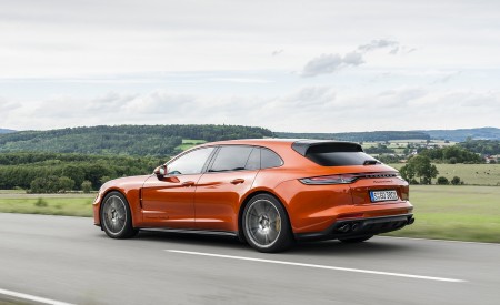 2021 Porsche Panamera Turbo S Sport Turismo (Color: Papaya Metallic) Rear Three-Quarter Wallpapers 450x275 (38)