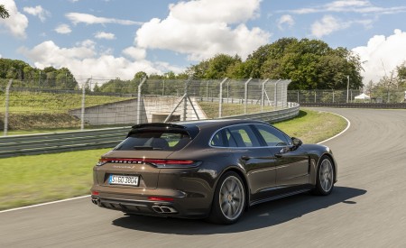 2021 Porsche Panamera Turbo S Sport Turismo (Color: Truffle Brown Metallic) Rear Three-Quarter Wallpapers 450x275 (73)