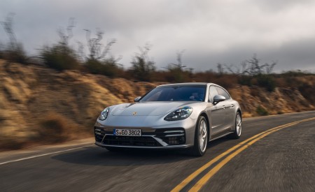 2021 Porsche Panamera Turbo S Sport Turismo (US-Spec; Color: GT Silver Metallic) Front Wallpapers 450x275 (6)