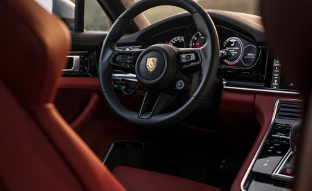 2021 Porsche Panamera Turbo S Sport Turismo (US-Spec; Color: GT Silver Metallic) Interior Wallpapers 450x275 (27)