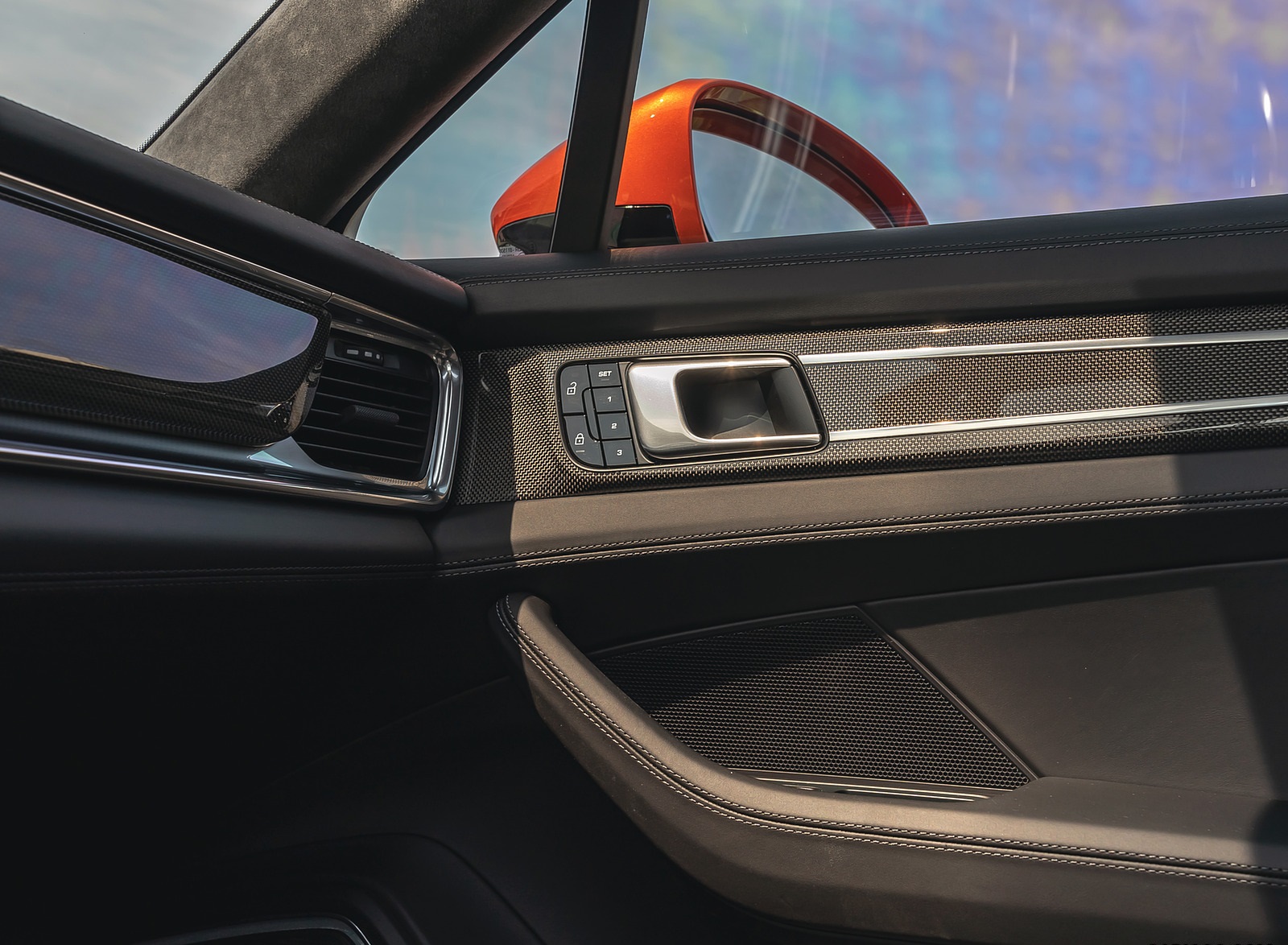 2021 Porsche Panamera Turbo S (US-Spec; Color: Papaya Metallic) Interior Detail Wallpapers  #133 of 137