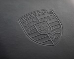 2021 Porsche Taycan (Color: Frozen Berry Metallic) Interior Detail Wallpapers 150x120